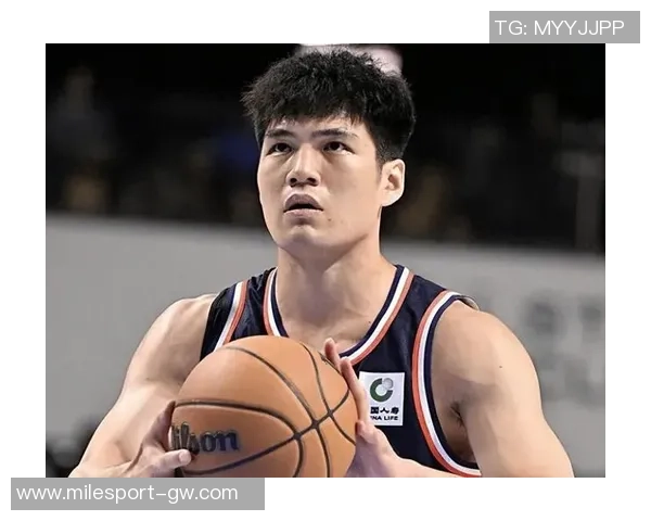 保罗强调联盟训练营时间缩短需提前调整状态迎接新赛季挑战